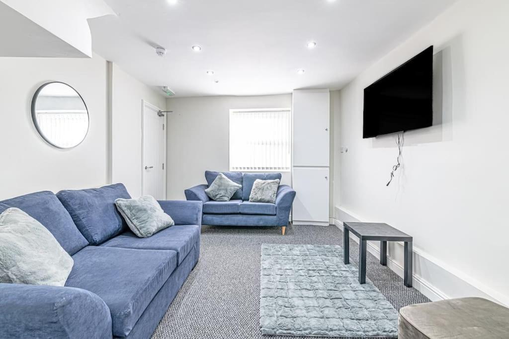 Luxury 5 Bedroom Holiday Home Within プレスコット エクステリア 写真