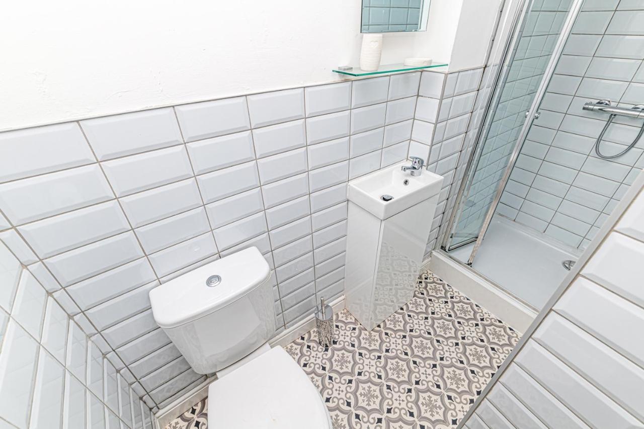 Luxury 5 Bedroom Holiday Home Within プレスコット エクステリア 写真