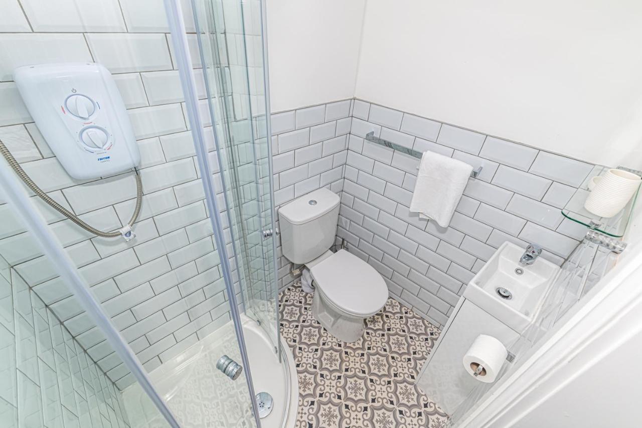 Luxury 5 Bedroom Holiday Home Within プレスコット エクステリア 写真