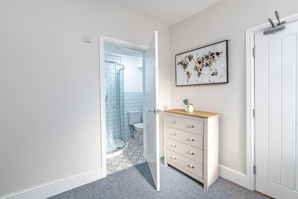 Luxury 5 Bedroom Holiday Home Within プレスコット エクステリア 写真
